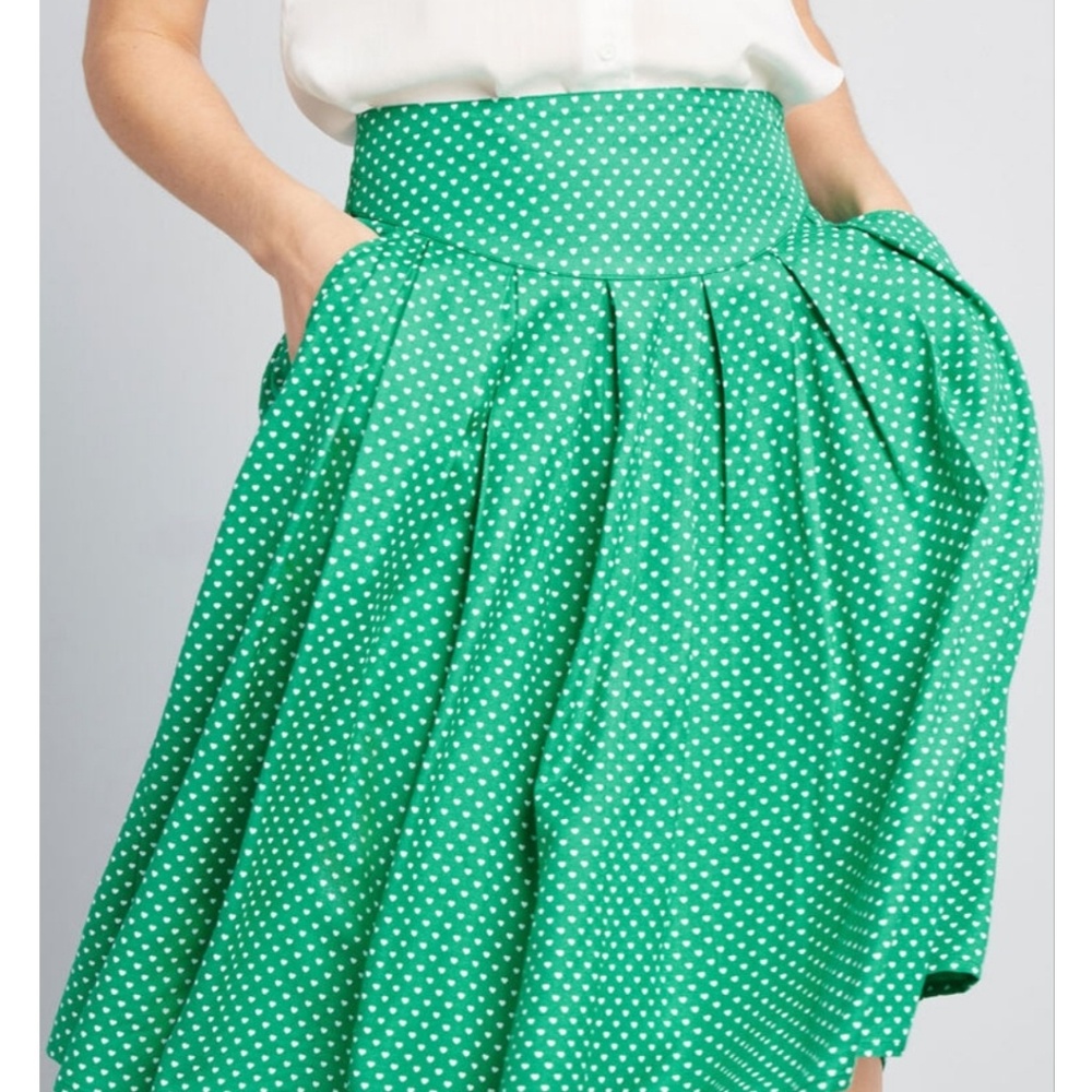 Modcloth skirt NWT